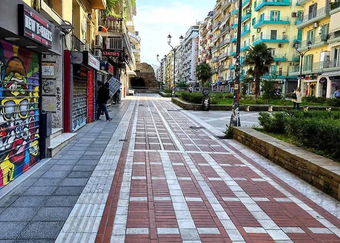 Altstadt-flair & City-life Thessaloníki